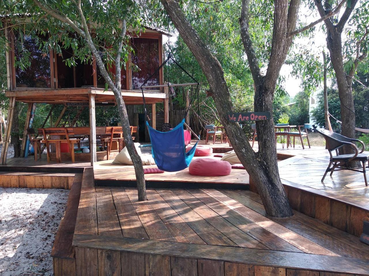 The Boarding House Hotel Preăh Sihanŭk Zewnętrze zdjęcie